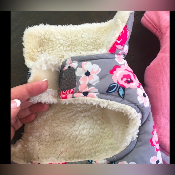 Baby Girl Puppy Winter Coat Package - Picture 4 of 7